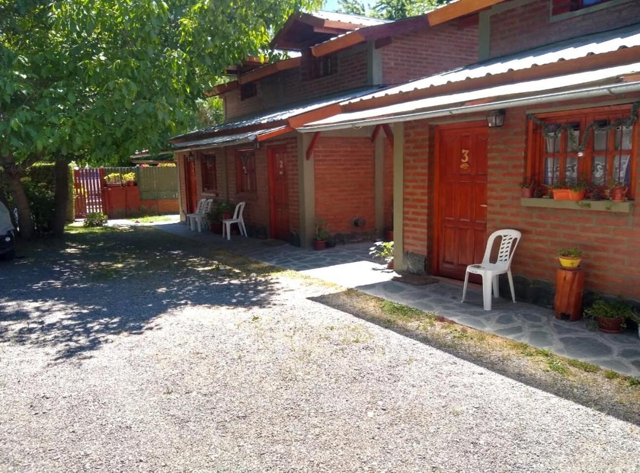 Cabanas Tunquelen El Bolson Bagian luar foto
